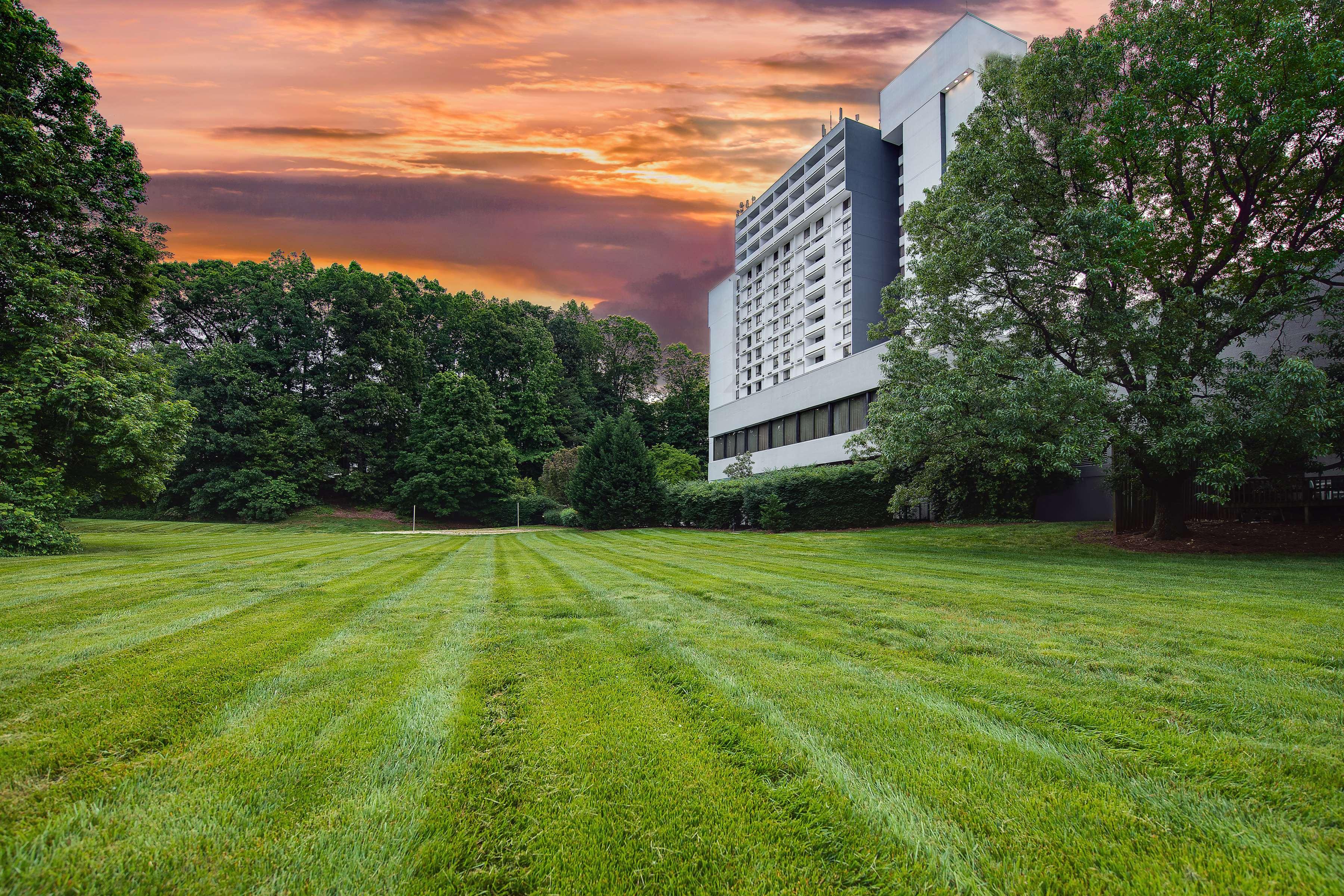 Sonesta Charlotte Executive Park Hotel Buitenkant foto